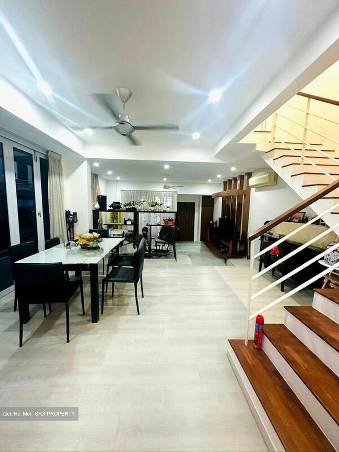 People's Garden (D19), Terrace #506754161